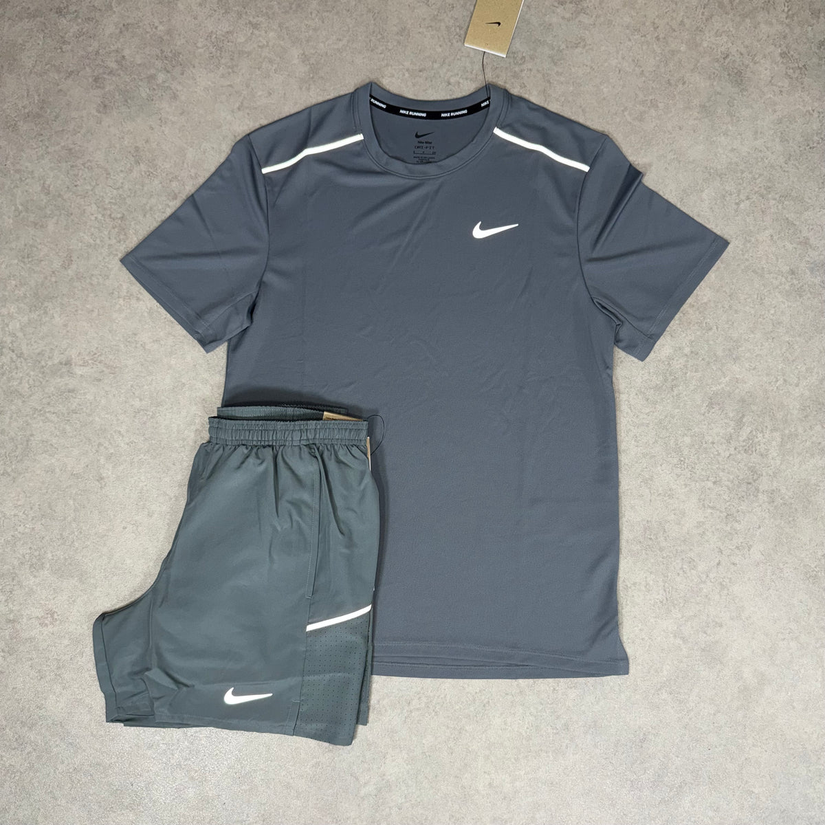 NIKE MILER 4.0 SET - GREY