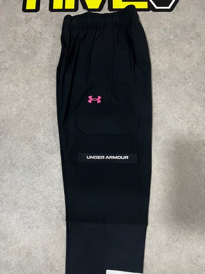 UNDER ARMOUR TECH UTILITY PANTS (CARGO) - BLACK/PINK