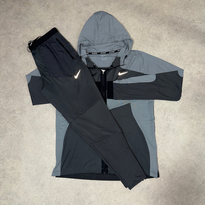Nike element tracksuit - Light/Dark grey