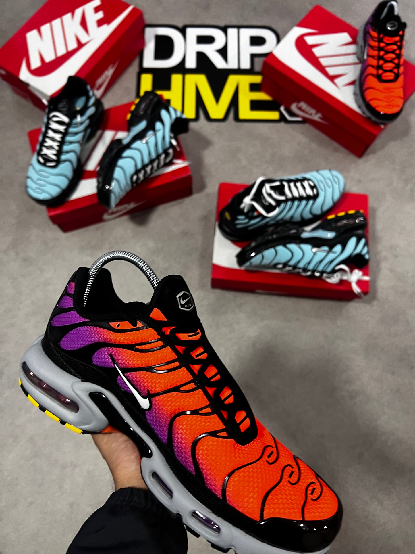 NIKE AIRMAX PLUS TNS- DESERT SUNSET