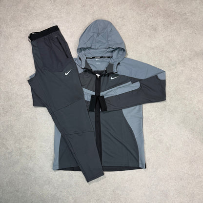 Nike element tracksuit - Light/Dark grey