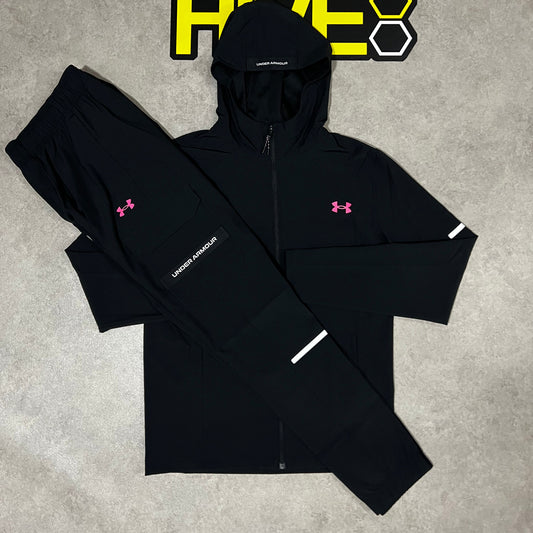 UNDER ARMOUR TECH UTILITY TRACKSUIT SET - BLACK/PINK